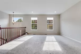 733 Station Blvd, Aurora, IL 60504 - Photo 15