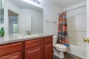 733 Station Blvd, Aurora, IL 60504 - Photo 37