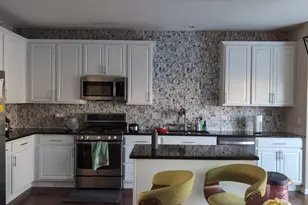 733 Station Blvd, Aurora, IL 60504 - Photo 7