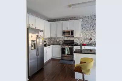 733 Station Boulevard, Aurora, IL 60504 - Photo 3