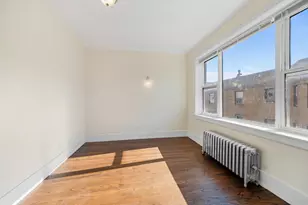 7379 N Damen Ave, Chicago, IL 60645 - Photo 11