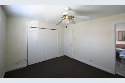 7515 N Damen Avenue #E2, Chicago, IL 60645 - Photo 7