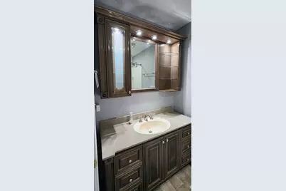 105 Aspen Drive, Schaumburg, IL 60194 - Photo 21