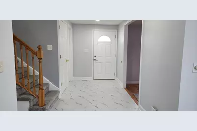 105 Aspen Drive, Schaumburg, IL 60194 - Photo 5