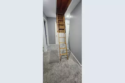 105 Aspen Drive, Schaumburg, IL 60194 - Photo 33