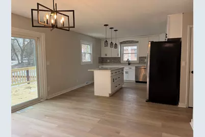 855 Riverside Drive, Dixon, IL 61021 - Photo 5