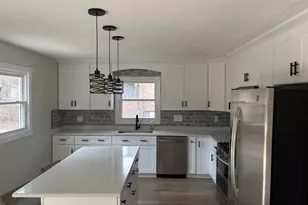 855 Riverside Dr, Dixon, IL 61021 - Photo 3