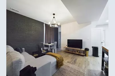 2439 W Walton Street #1R, Chicago, IL 60622 - Photo 5