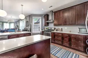 [Address not provided], Chicago, IL 60641 - Photo 7