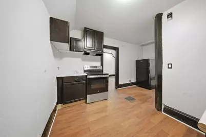 525 S Lasalle Street, Aurora, IL 60505 - Photo 7