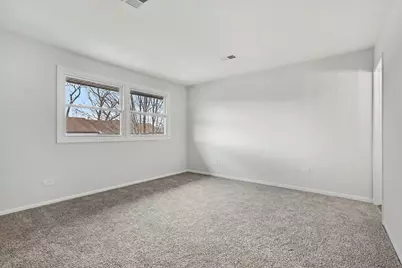 7644 S Cork Avenue, Justice, IL 60458 - Photo 13