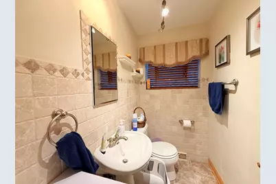 4918 N Moody Avenue, Chicago, IL 60630 - Photo 19