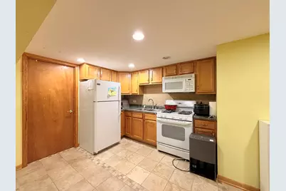 4918 N Moody Avenue, Chicago, IL 60630 - Photo 39