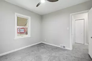 2506 11th St, Rock Island, IL 61201 - Photo 17