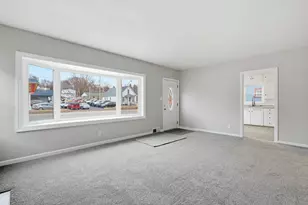 2506 11th St, Rock Island, IL 61201 - Photo 5