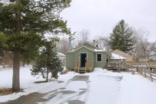 104 Columbine St, Crystal Lake, IL 60014 - Photo 1