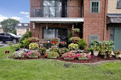 7012 98th Street #1A, Chicago Ridge, IL 60415 - Photo 3