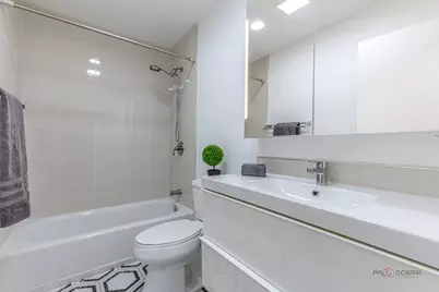 2431 Cobblewood Drive, Northbrook, IL 60062 - Photo 23