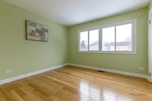 2431 Cobblewood Dr, Northbrook, IL 60062 - Photo 21