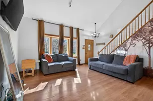 805 Addleman St, Joliet, IL 60431 - Photo 5