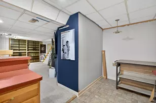 805 Addleman St, Joliet, IL 60431 - Photo 27