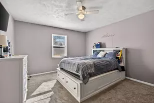 805 Addleman St, Joliet, IL 60431 - Photo 13