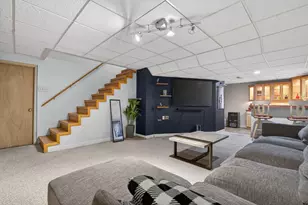 805 Addleman St, Joliet, IL 60431 - Photo 23