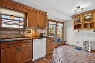 805 Addleman St, Joliet, IL 60431 - Photo 11