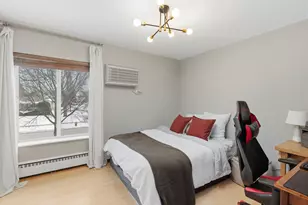 906 W Alleghany Dr, Arlington Heights, IL 60004 - Photo 15