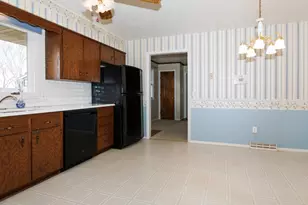 103 Cheltenham Dr, Normal, IL 61761 - Photo 27