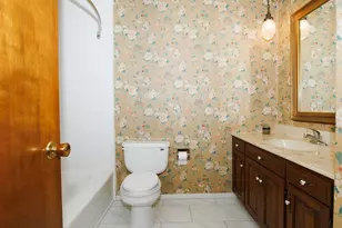 103 Cheltenham Dr, Normal, IL 61761 - Photo 5