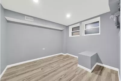 4409 S Rockwell Street, Chicago, IL 60632 - Photo 31