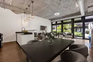 1110 W 15th St, Chicago, IL 60608 - Photo 11