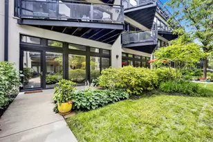 1110 W 15th St, Chicago, IL 60608 - Photo 19