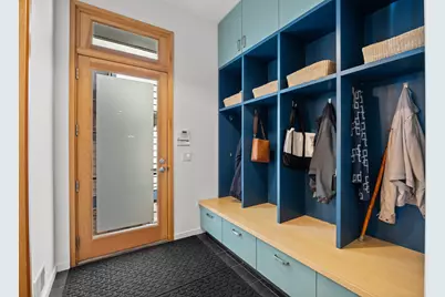 1915 W Henderson Street, Chicago, IL 60657 - Photo 31