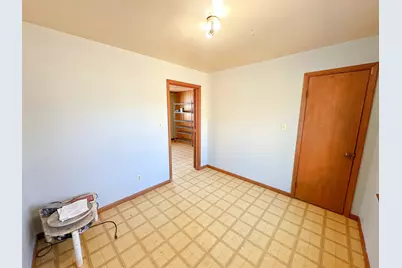 619 W Bluff Street, Streator, IL 61364 - Photo 19