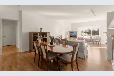 125 N Buffalo Grove Road #104, Buffalo Grove, IL 60089 - Photo 7