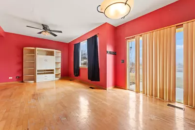 601 W Kristina Lane, Round Lake, IL 60073 - Photo 9