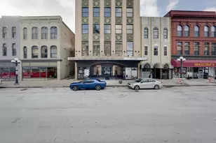 212 N Center St, Bloomington, IL 61701 - Photo 39