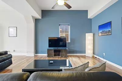 212 N Center Street #301, Bloomington, IL 61701 - Photo 5