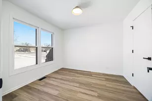 800 Big Bear Trail, Cary, IL 60013 - Photo 13