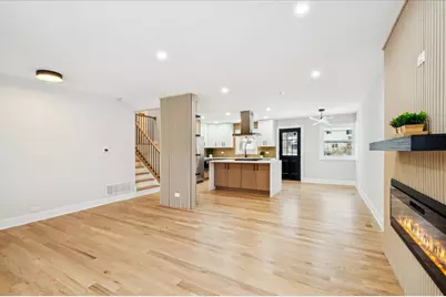 730 N Wilshire Lane, Arlington Heights, IL 60004 - Photo 5