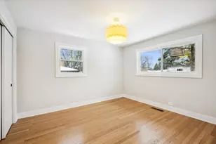 730 N Wilshire Ln, Arlington Heights, IL 60004 - Photo 13