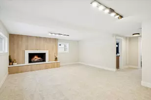 730 N Wilshire Ln, Arlington Heights, IL 60004 - Photo 15