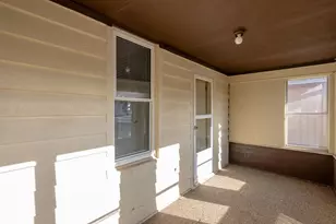 2929 14th Ave, Rock Island, IL 61201 - Photo 5