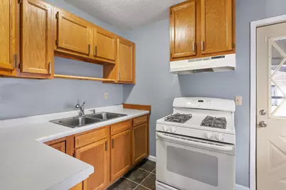 2929 14th Avenue, Rock Island, IL 61201 - Photo 11