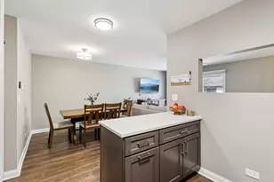 336 Ozark Dr, Bolingbrook, IL 60440 - Photo 9