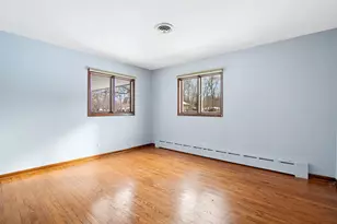 304 E Tall Trees Ln, Palatine, IL 60067 - Photo 13