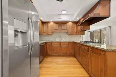 304 E Tall Trees Lane, Palatine, IL 60067 - Photo 9