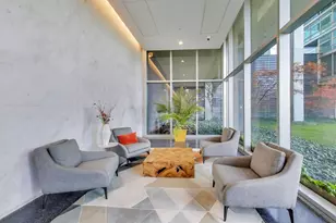 9725 Woods Dr, Skokie, IL 60077 - Photo 29